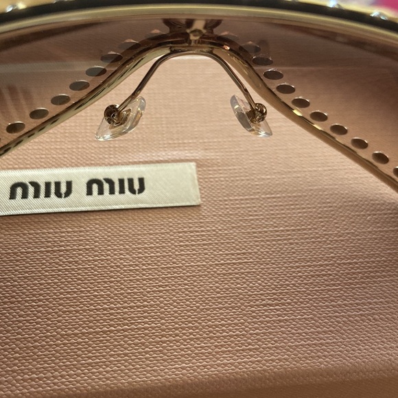 Miu Miu  Sunnies - Picture 5 of 13